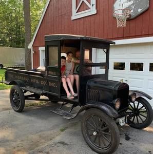 Meet your Posher, Brandon